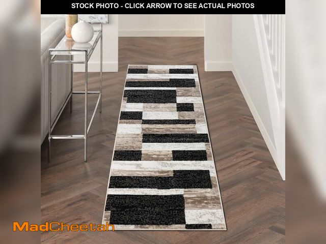 Lot 74-13331780 - Superior Indoor Runner Rug, Jute Backed, Modern Geometric Patchwork Floor Decor for Bedroom, Office,...