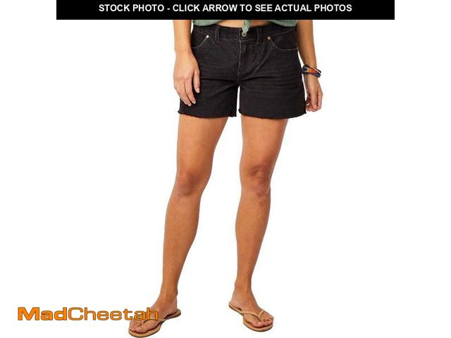 Lot 74-12140212 - Carve Designs Women's Oahu Short, Black, 10 - UNUSED