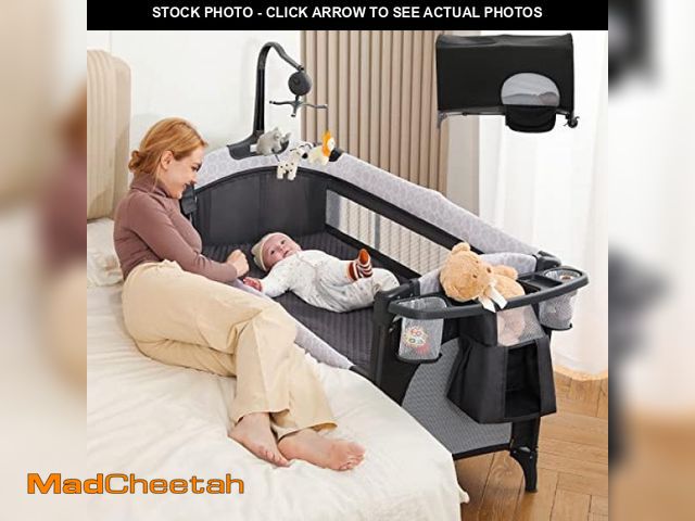 Lot 74-12136918 - ELEMARA 4 in 1 Wide Baby Bassinet Bedside with Diaper Changer,Long Next to Bed Crib with Mattress,Sh...