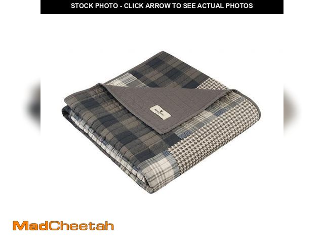 Lot 74-11559049 - Woolrich Luxury Quilted Throw - Cabin Lifestyle, Patchwork with Moose Design All Season, Lightweight...