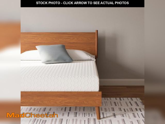 Lot 74-12262744 - Signature Design by Ashley King Size Chime 10 Inch Medium Firm Memory Foam Mattress with Green Tea &...