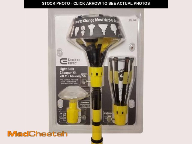 Lot 74-13061579 - *SCRATCHED/MISSING ATTACHMENTS* Commercial Electric 11 ft. Pole Light Bulb Changer Kit with Attachme...