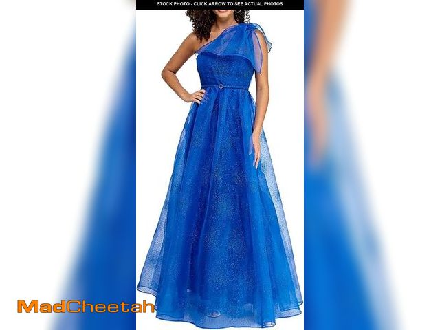 Lot 74-12521882 - Womens Zippered Sleeveless Asymmetrical Neckline Full-Length Formal Fit + Flare Dress Size 3/4 - UNU...