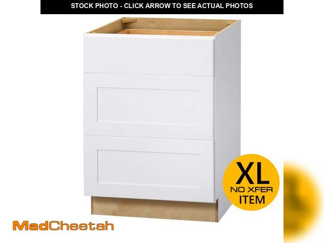 Lot 74-13286353 - Hampton Bay Avondale 24 in. W x 24 in. D x 34.5 in. H Ready to Assemble Plywood Shaker Drawer Base K...