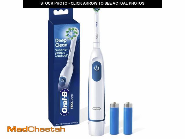 Lot 74-14270825 - Oral-B Pro 100 3D White, Battery Toothbrush, White - UNUSED