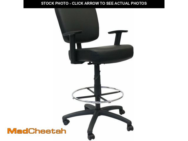 Lot 74-12901749 - Boss Office Products B1681-BK Chairs Stools - UNUSED
