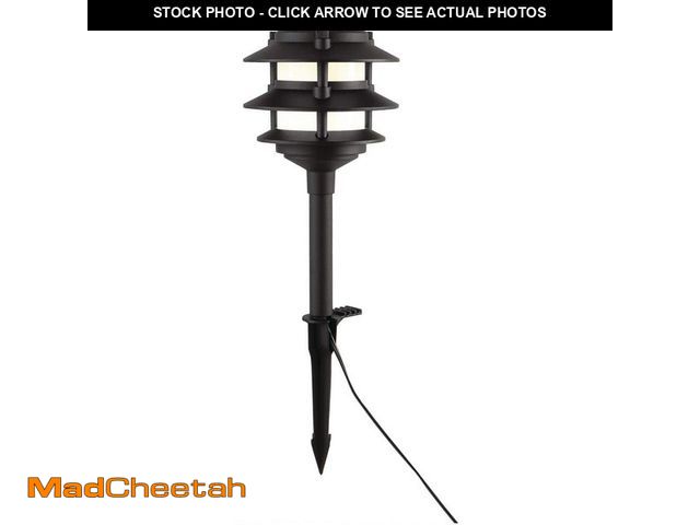 Lot 74-12691448 - Hampton Bay Elmore 18 Lumen Low Voltage Black Integrated LED 3-Tier Metal Outdoor Landscape Path Lig...