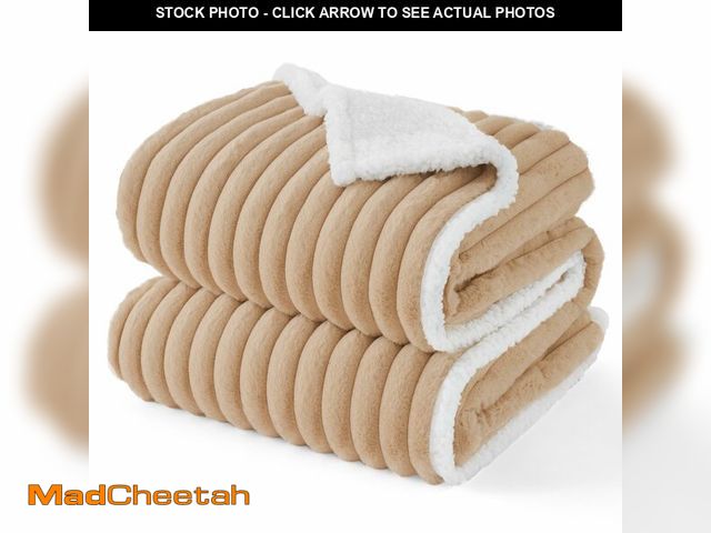 Lot 74-12698709 - Bedsure Waterproof Dog Blankets for Large Dogs - Soft Pet Cat Blanket Corduroy Fleece for Bed Protec...