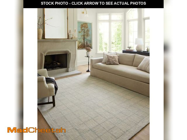 Lot 74-12787004 - Loloi Chris Loves Julia Francis Collection FRA-03 Silver/Sky 5'-0" x 7'-6" Area Rug - UNUSED