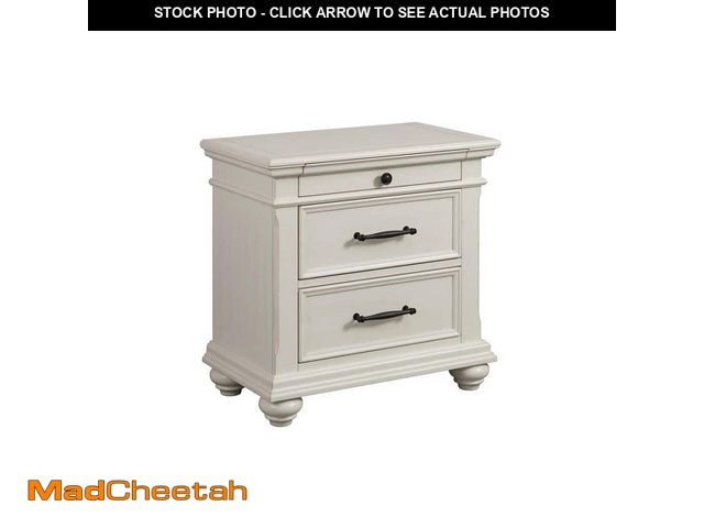 Lot 74-14280239 - Picket House Furnishings Brooks Antique White 3 Drawer 28 in. Wide Nightstand - UNUSED