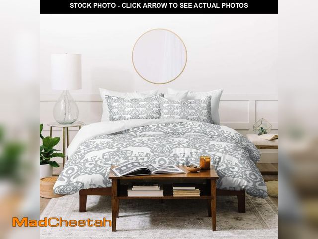 Lot 74-12508313 - Deny Designs Jacqueline Moldonado Elephant Damask Paloma Duvet Set with Pillow Sham, Twin, Grey - UN...