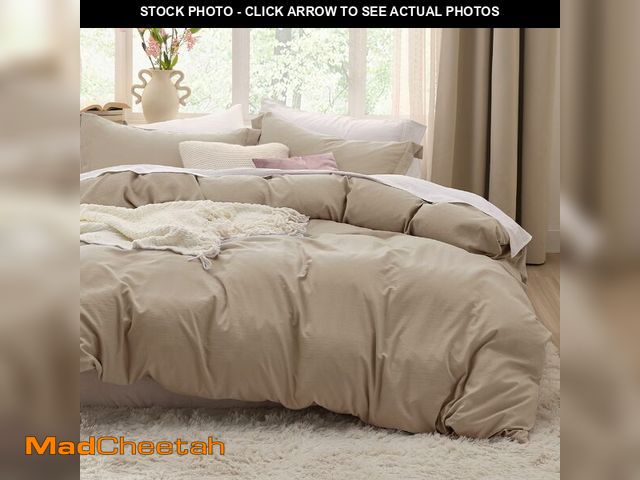 Lot 74-12698675 - Bedsure Deep Beige Duvet Cover Queen Size - 3 Pieces Prewashed Cotton-Like Extra Soft Bedding Set, I...