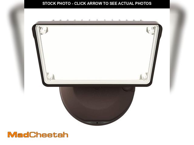 Lot 74-12691847 - TGS 120-Watt 90ÃÂ° Bronze Outdoor Integrated LED Flood Light - UNUSED