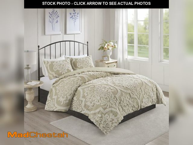 Lot 74-13788444 - Madison Park Tufted Chenille Cotton Comforter All Season Bedding Set, Matching Shams, Full/Queen(90"...