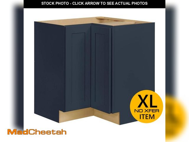 Lot 74-13019383 - Hampton Bay Avondale 32 in. W x 32 in. D x 34.5 in. H Ready to Assemble Plywood Shaker Lazy Susan Co...