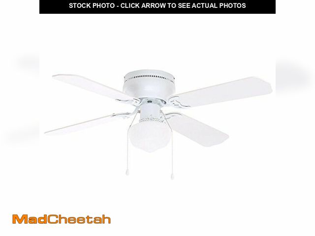 Lot 74-12770901 - (MISSING FAN BLADES) Hampton Bay Littleton 42 In. LED Indoor White Ceiling Fan With Light Kit - USED