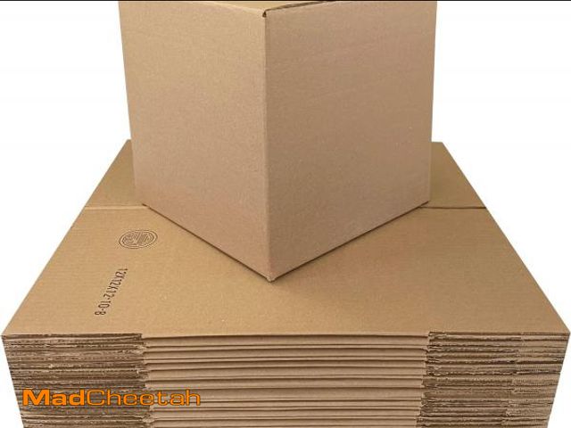 Lot 74-12510574 - UBMOVE Corrugated Mail and Shipping packaging boxes - 25 pack (12 x 10 x 8 inch / 25 pack) - UNUSED