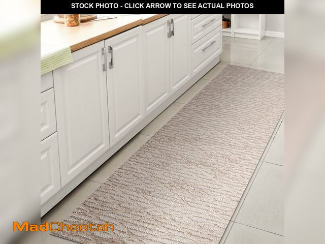 Lot 74-13785813 - JONATHAN Y Moroccan Diamond Indoor Outdoor Runner Rug 2X8 Beige, Ararat High-Low Pile Modern for Bac...