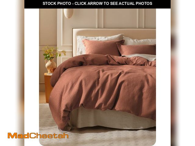 Lot 74-12874520 - Bedsure Cotton Duvet Cover King - 100% Cotton Waffle Weave Burnt Orange Duvet Cover King Size, Gentl...