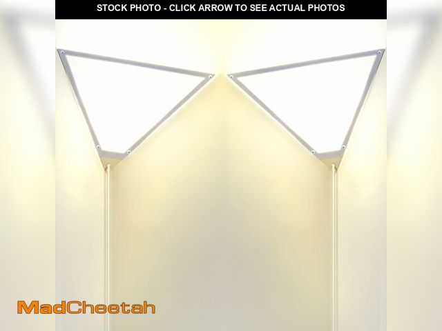 Lot 74-14299389 - LuoliiTa 2 Pack Corner Light, Modern Corner Ceiling Light for Living Room, Bedroom, Office - White -...