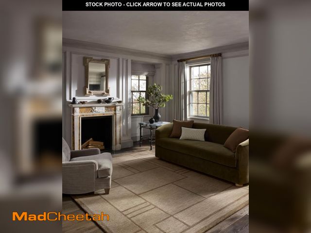 Lot 74-12387545 - Loloi Jeremiah Brent Barrow Collection BAR-04 Beige/Taupe 7'-9" x 9'-9" Area Rug - UNUSED