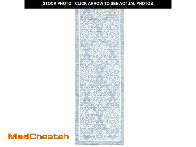 Lot 74-13792453 - TOWNÃÂ &amp;ÃÂ COUNTRY LIVING Everyday Walker Damask Medallion Light Blue 24 in. x 72 in. Machine ...