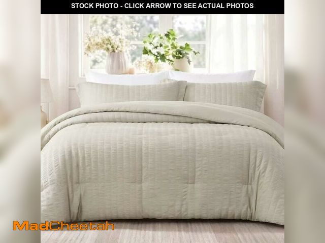 Lot 74-14212796 - Quataly Full Comforter Set 3PCS Seersucker Lightweight Bed Set for All Season,1 Elegant Light Tan Oa...