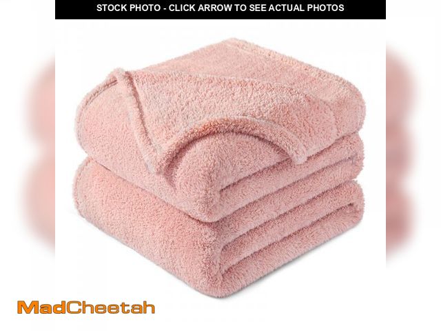 Lot 74-12215500 - Exclusivo Mezcla Queen Size Flannel Fleece Blanket, Super Soft Velvet Plush Bed Blanket, Fuzzy Cozy ...