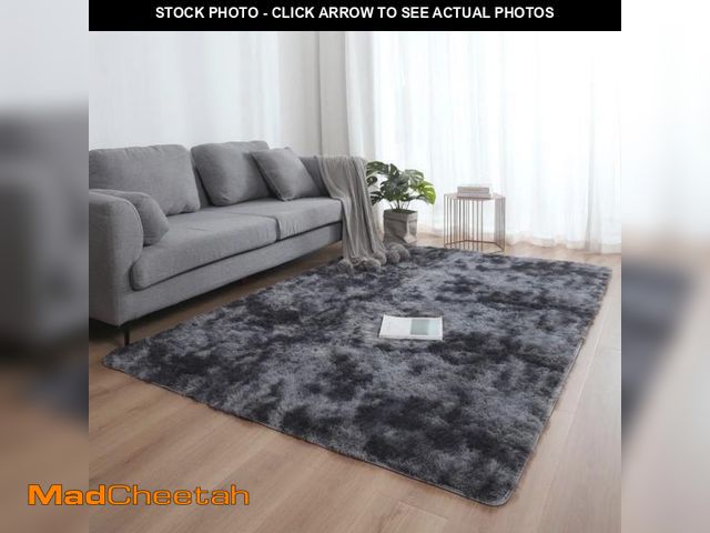 Lot 74-12155565 - YEERSWAG 5ft x 8ft Shaggy Area Rugs for Bedroom Living Room, Fluffy Rug Plush Decorative Rug for Ind...