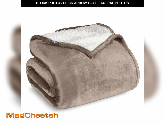 Lot 74-13947701 - Bare Home Sherpa Fleece Blanket - King Size - Blanket for Bed, Sofa, and Couch - Warm &amp; Lightwei...