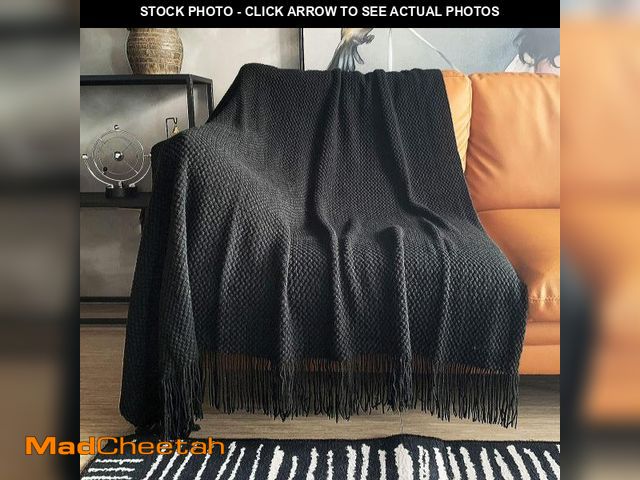 Lot 74-11552957 - LOMAO Knitted Throw Blanket with Tassels Bubble Textured Lightweight Throws for Couch Cover Home Dec...