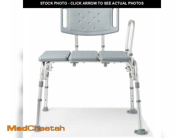Lot 74-13733868 - Medline Bariactric Tub Transfer Bench with Anti-Slip Suction Feet, Lightweight for Easy Movement, fo...