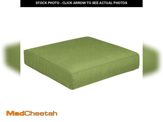 Lot 74-12787823 - SORRA HOME Sunbrella Spectrum Cilantro Rectangle Outdoor Seat Cushion - UNUSED