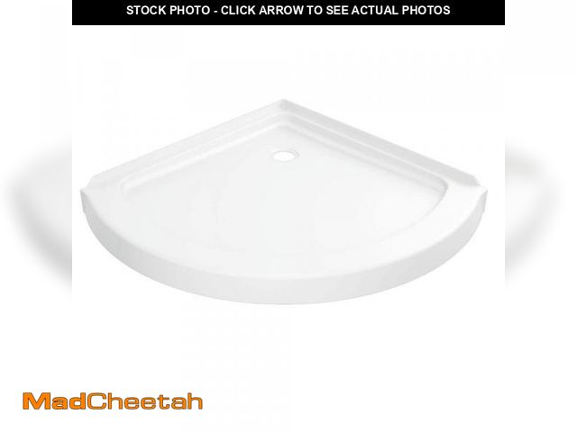 Lot 74-12529982 - Delta 38 in. x 38 in. Round Corner Shower Pan Base with Corner Drain in White - USED