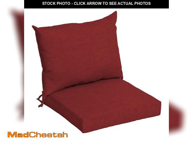 Lot 74-12533653 - ARDEN 21 in. x 21 in. Ruby Red Leala Outdoor Dining Chair Cushion - UNUSED