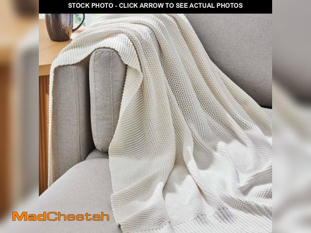 Lot 74-12537444 - Better Homes and Gardens, Chunky Knit Papyrus Throw, Cotton-Blend, 50"x60", 2.3 lb, All Ages - UNUSE...