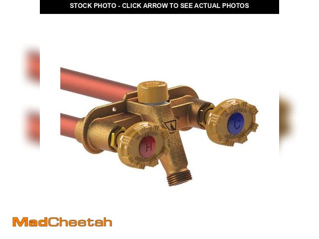 Lot 74-13693974 - Woodford 1/2 in. PEX x 12 in. L Freezeless Anti-Rupture Hot and Cold Sillcock - UNUSED