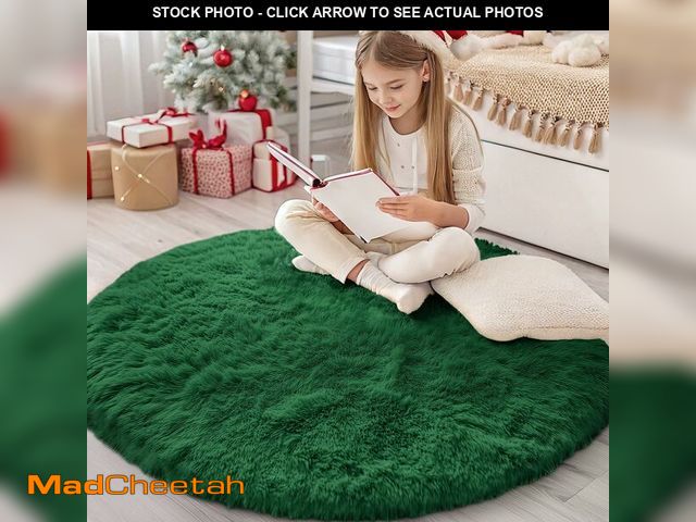 Lot 74-12704320 - OLANLY Dark Green Round Rugs for Bedroom - Machine Washable, 4 ft Circle Area Rugs for Living Room, ...