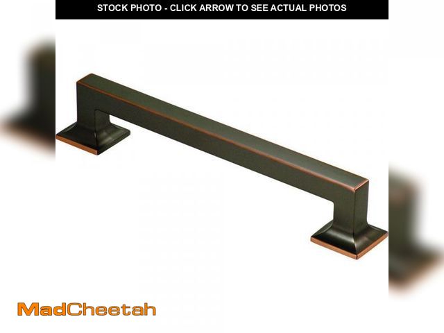 Lot 74-7442467 - Hickory Hardware Studio Collection 8 in. Center-to-Center Oil-Rubbed Bronze Appliance Pull - UNUSED