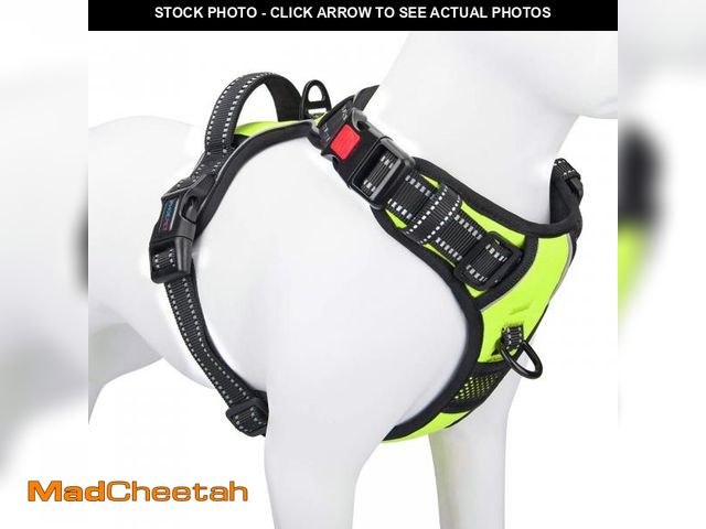 Lot 74-12051506 - PHOEPET No Pull Dog Harnesses for Small Dogs Reflective Adjustable Front Clip Vest with Handle 2 Met...