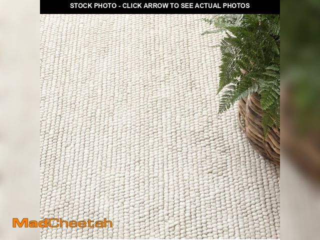 Lot 74-12786253 - S &amp; L Homes 100% Wool Hand Woven Chunky Knit Popcorn Rug - Ivory Contemporary Area Rug for Livin...