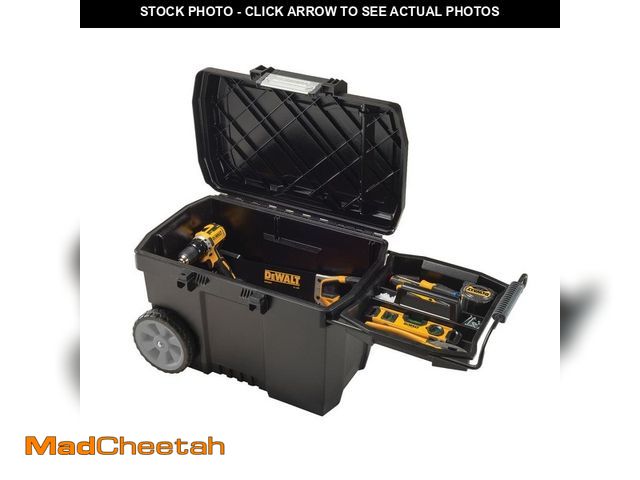 Lot 74-13691598 - DEWALT 25 in. W 15 Gal. Polypropylene Rolling Tool Box - UNUSED