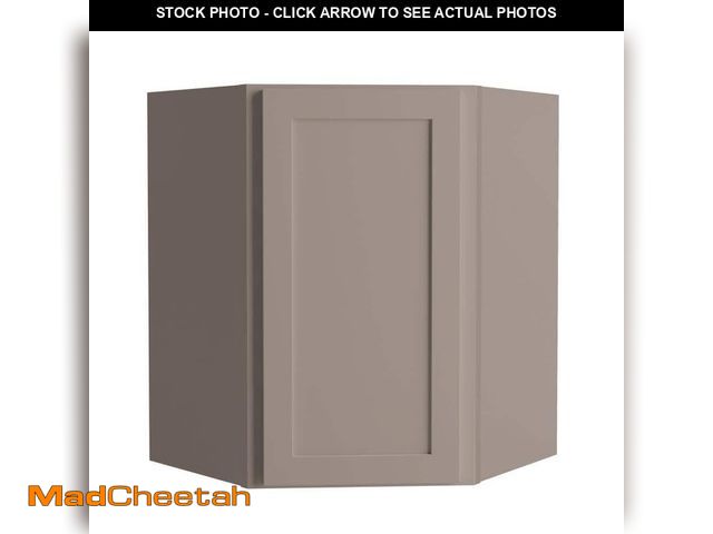 Lot 74-12649544 - Hampton Bay Courtland 24 in. W x 24 in. D x 30 in. H Assembled Shaker Diagonal Corner Wall Kitchen C...