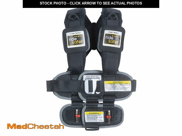 Lot 74-12331175 - RideSafer - Small Black, Lightweight, Compact, Portable Car Seat - Perfect for Travel and Everyday C...