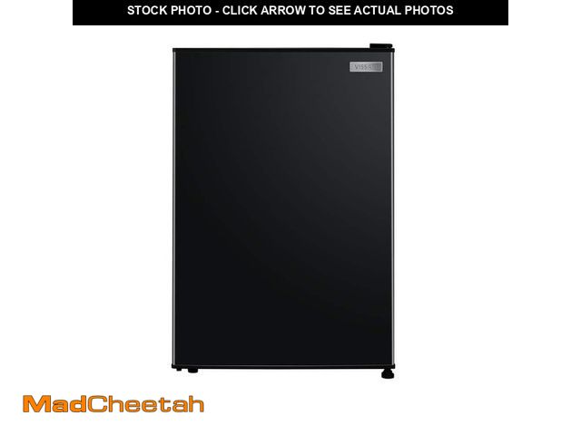 Lot 74-14560967 - Vissani 2.6 cf Compact Fridge with Black Color VS26HSCPB - UNUSED