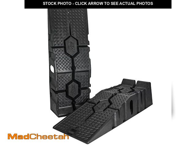 Lot 74-12544341 - RhinoGear 11912ABMI RhinoRamps MAX Vehicle Ramp - Pair (16,000lb. GVW Capacity) - UNUSED