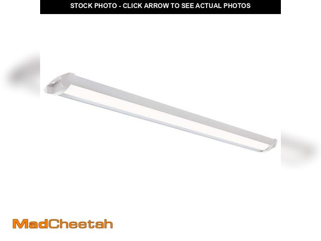 Lot 74-12901124 - Commercial Electric 1-Pack 44 in. 3400 Lumens Easy Install LED Wraparound Light Fixture 120V Bright ...