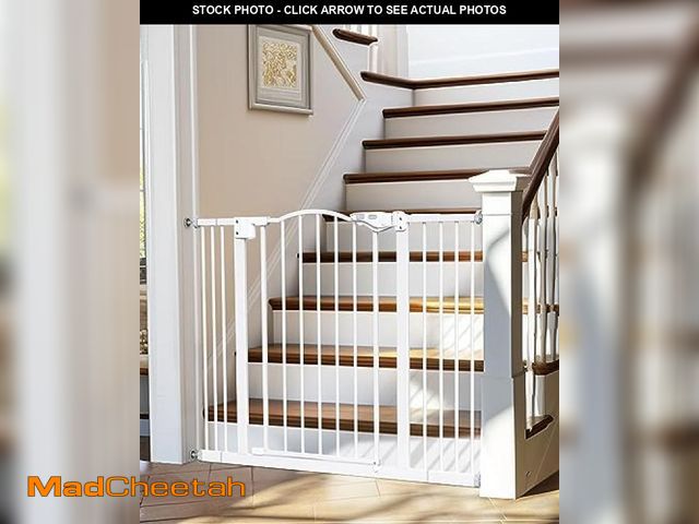 Lot 74-12098278 - InnoTruth 29-39.6" Baby Gate for Stairs, Auto Close Both Sides Dog Gate with One-Hand Opening, 30" T...