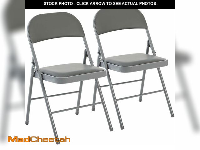 Lot 74-13331368 - DUMOS 2 Pack Folding Chairs with Padded Cushion and Back - PU Leather Stackable Portable Dining Chia...