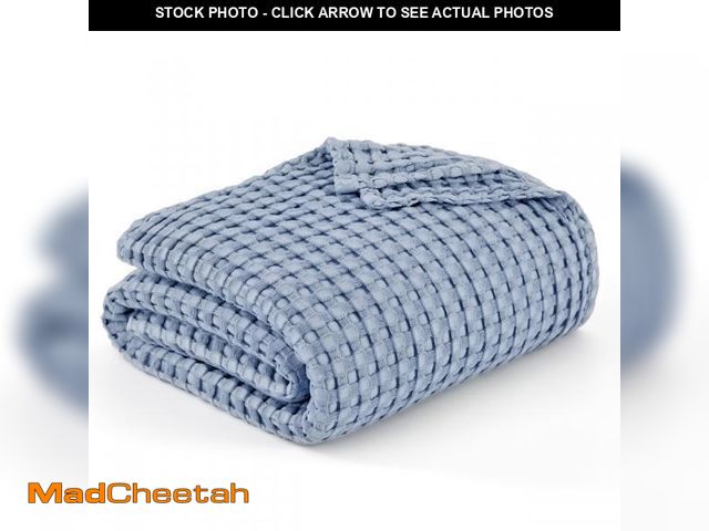Lot 74-12303985 - Bedsure Cooling Cotton Waffle Queen Size Blanket - Lightweight Breathable Summer Blanket of Rayon De...